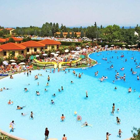 Camping Bella Italia In Peschiera Del Garda - Gardasee Apartment Ngoại thất bức ảnh
