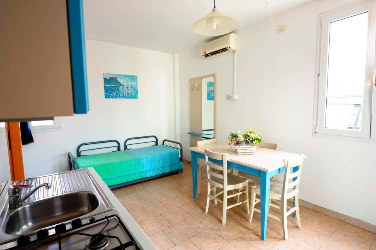 Camping Bella Italia In Peschiera Del Garda - Gardasee Apartment Ngoại thất bức ảnh