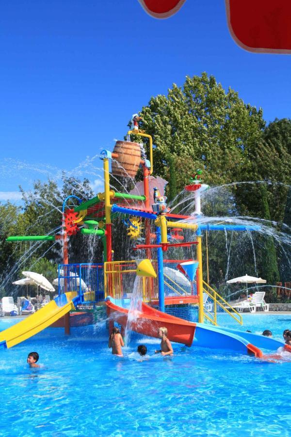 Camping Bella Italia In Peschiera Del Garda - Gardasee Ngoại thất bức ảnh