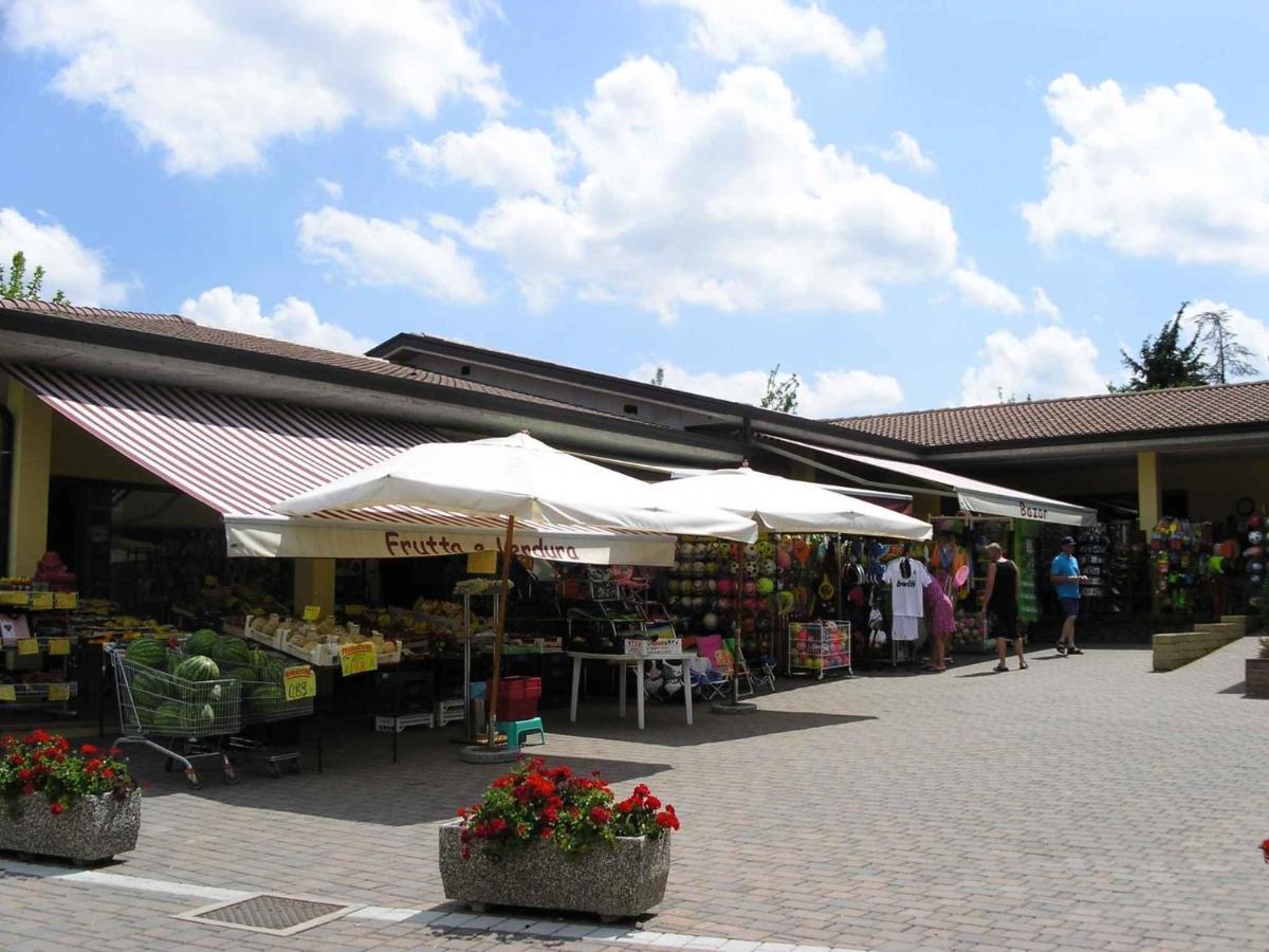 Camping Bella Italia In Peschiera Del Garda - Gardasee Apartment Ngoại thất bức ảnh
