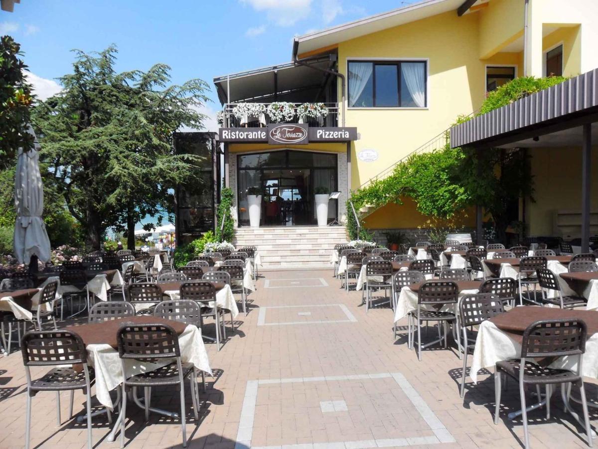 Camping Bella Italia In Peschiera Del Garda - Gardasee Apartment Ngoại thất bức ảnh